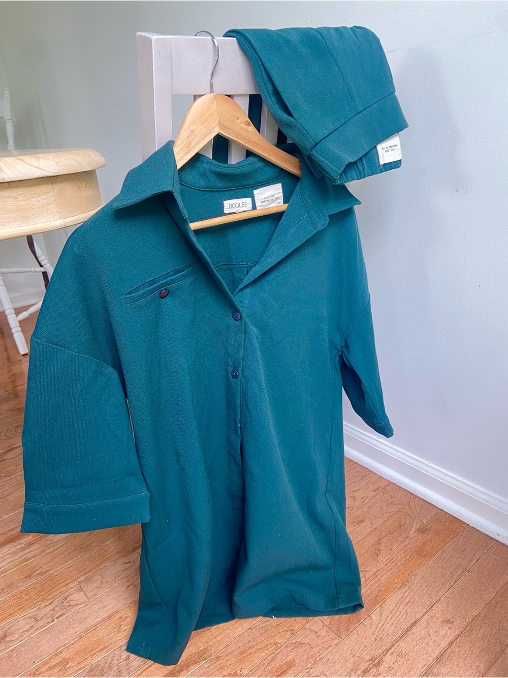 Roolee green set.
The Rigby Oversized Button Up &
The Rigby Relaxed Shorts
